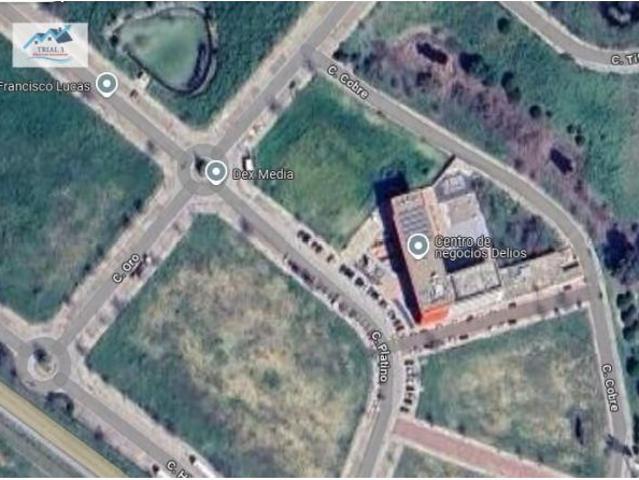 Local Comercial en venta en Salteras, Andalucía