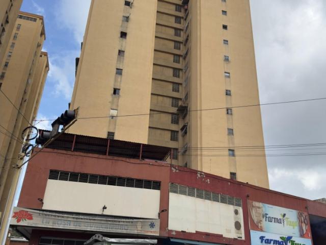 Local Comercial en venta en Los Teques, Miranda