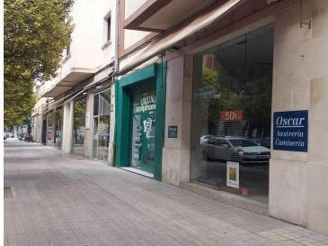 Local Comercial en venta en Milagrosa, Pamplona / Iruña