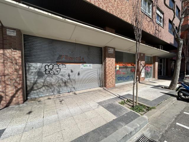 Local Comercial en venta en San José, Zaragoza