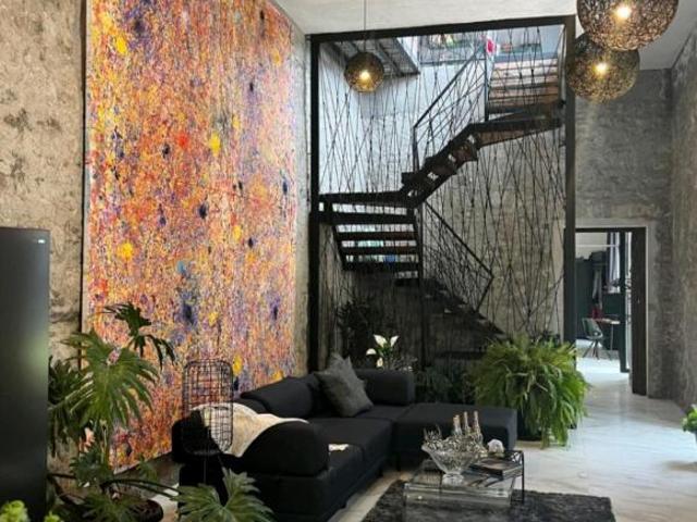 VENTA O RENTA DE CASA SIGLO XVIII COL. CENTRO EN BARRIO DE ANALCO, PUEBLA ESTILO LOFT