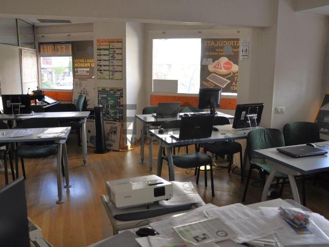 Oficina en venta en Couto, Ourense