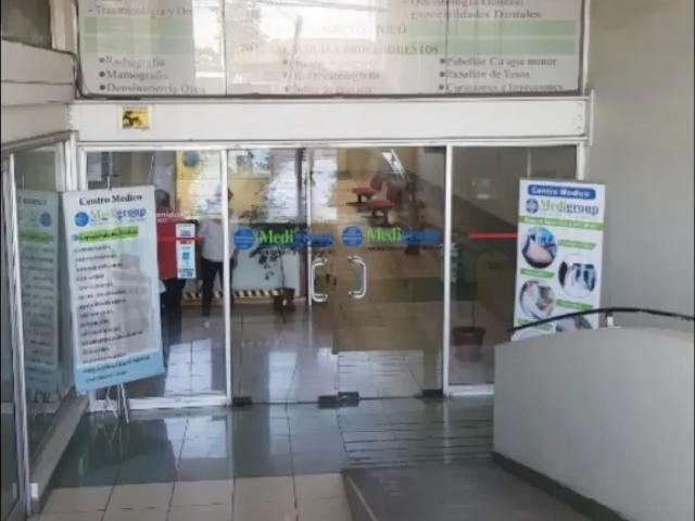 Oficina en venta en La Cisterna, Metropolitana