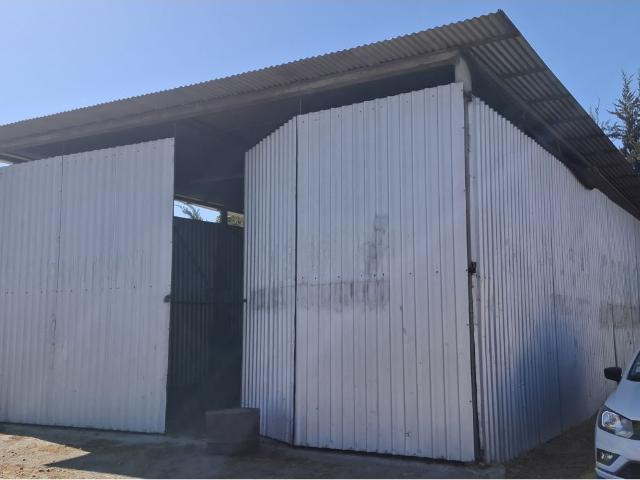 Venta oficinas y galpón sector Santa Julia