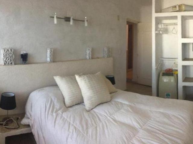 Venta oportunidad para inversionistas a Puerta cerrada con muebles Torre de 5 niveles en Manzanillo