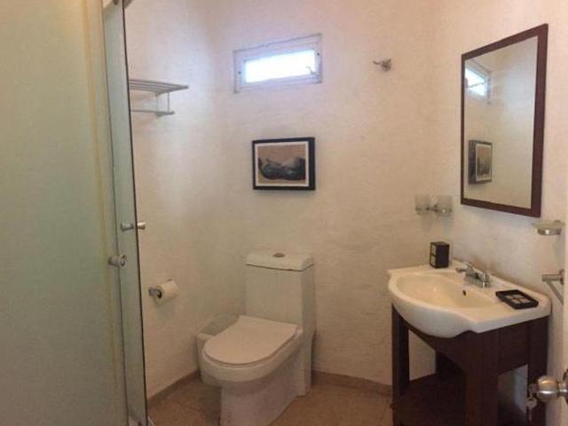 Venta oportunidad para inversionistas a Puerta cerrada con muebles Torre de 5 niveles en Manzanillo