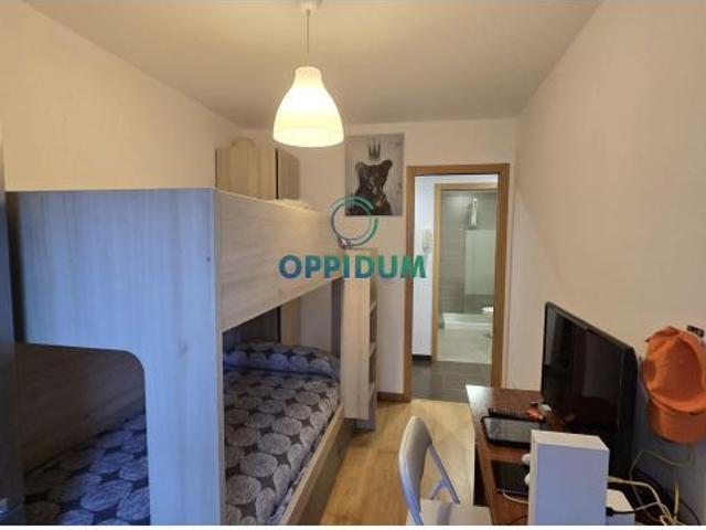 Piso en venta en Ares, Ferrol