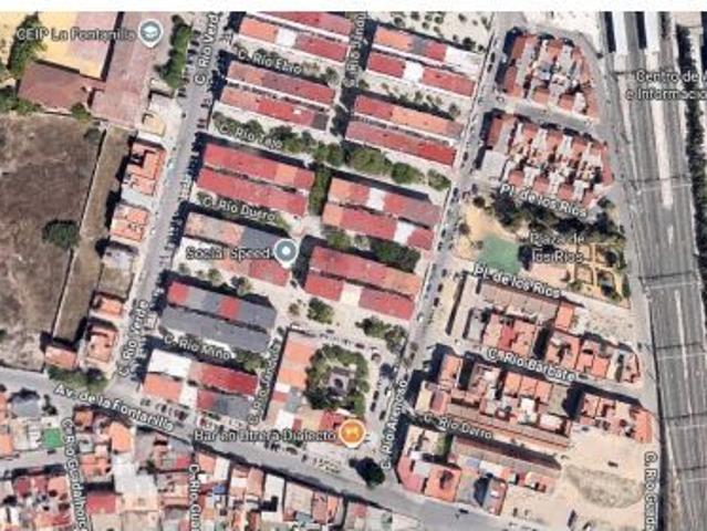Piso en venta en Utrera, Andalucía