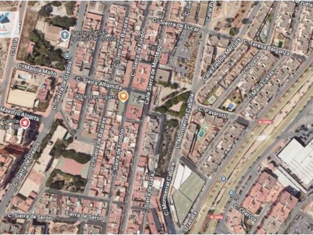 Piso en venta en Villa Blanca, Almería