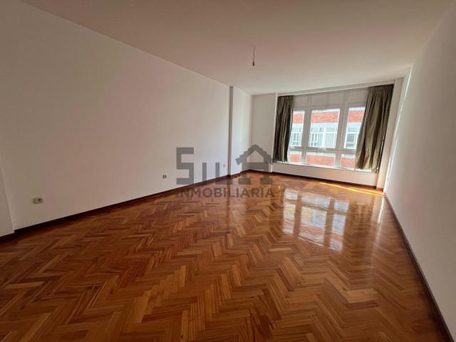 Piso en venta en O Barco de Valdeorras, Valdeorras