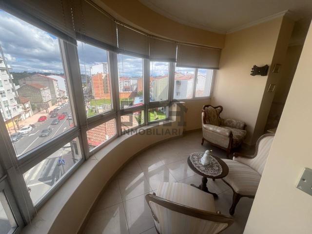 Piso en venta en O Carballiño