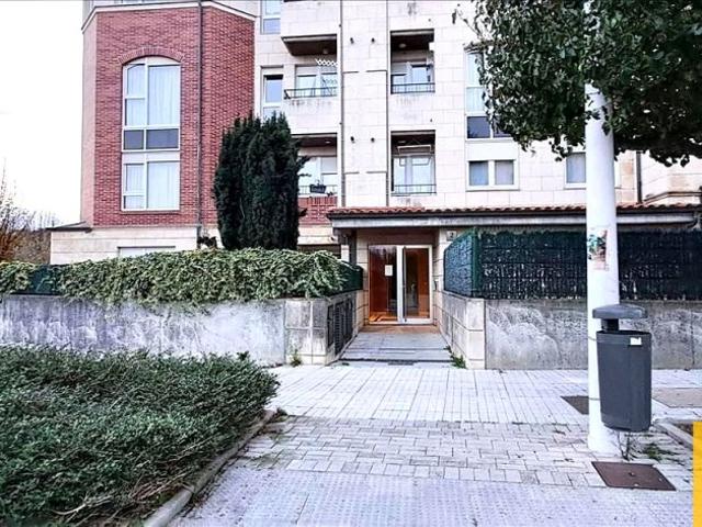 Piso en venta en Bezana, Santa Cruz de Bezana