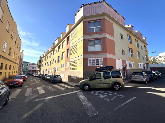 Piso en venta en Jinámar, Telde