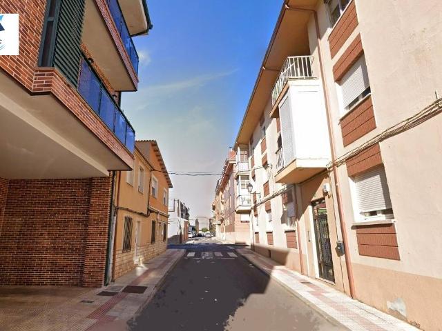 Piso en venta en Valverde De La Virgen, Castilla y León
