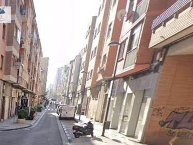 Piso en venta en Delicias, Zaragoza