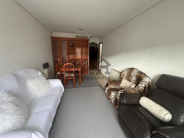Piso en venta en A Valenzá, Ourense