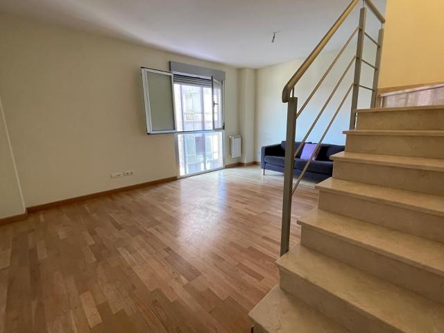 Piso en venta en Compostilla, Ponferrada