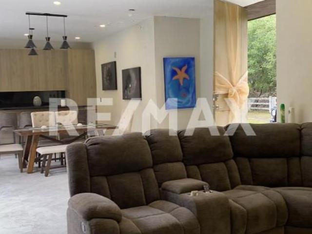 Venta quinta en Los Lirios Montemorelos Nuevo León, México. 4