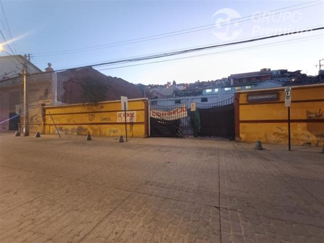 Venta Estacionamiento UF 7.100