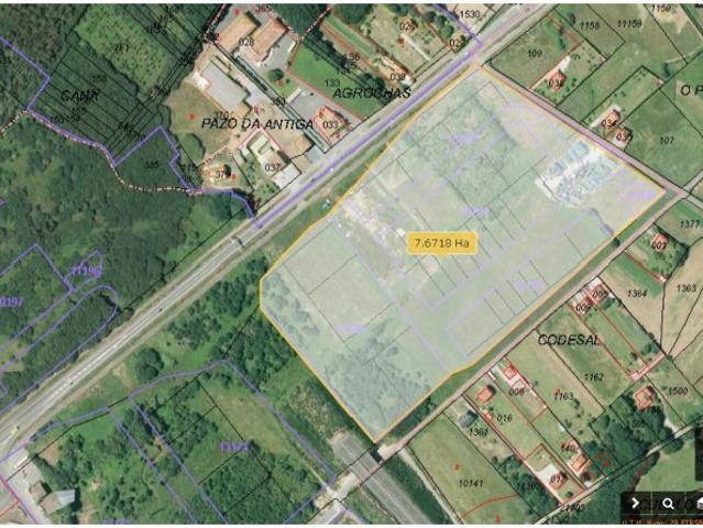 Terreno en venta en A Enfesta, Santiago