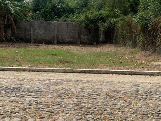 Venta Terreno Manzanillo fraccionamiento de lujo La Joya $980,000