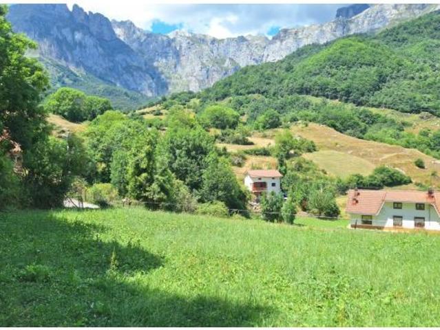 Local Comercial en venta en Camaleño, Cantabria