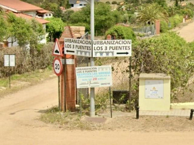 Terreno en venta en Fuente del Maestre, Badajoz