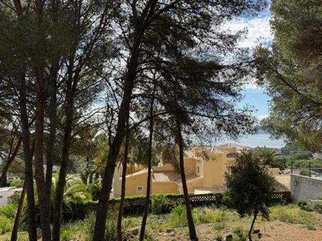 Terreno en venta en Moraira, Teulada