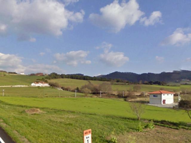 Terreno en venta en Soto Del Barco, Asturias