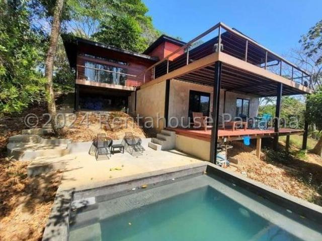 VENTA VILLA TURISTICA / HOTEL EN ARCHIPIELAGO LAS PERLAS OPERATIVO