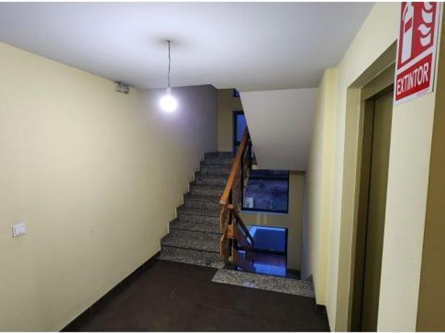 Piso en venta en Outes, Noia