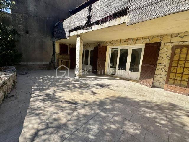 Appartement location à Lotissement les Claux, Ventabren