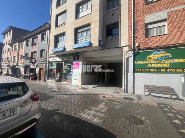 Garaje en venta en El Parque, Siero