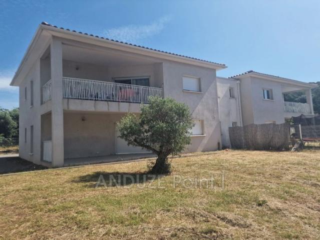 Appartement vente à Alès, Corbès