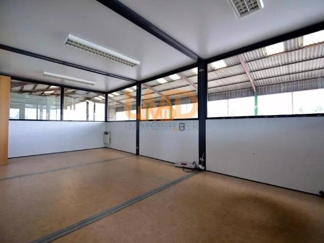Bureau vente à Millau, Salles-curan
