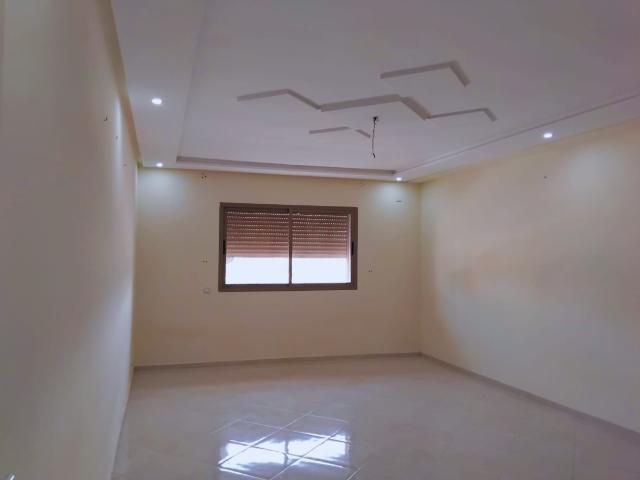 Appartement vente à Gharb-Chrarda-Beni Hssen