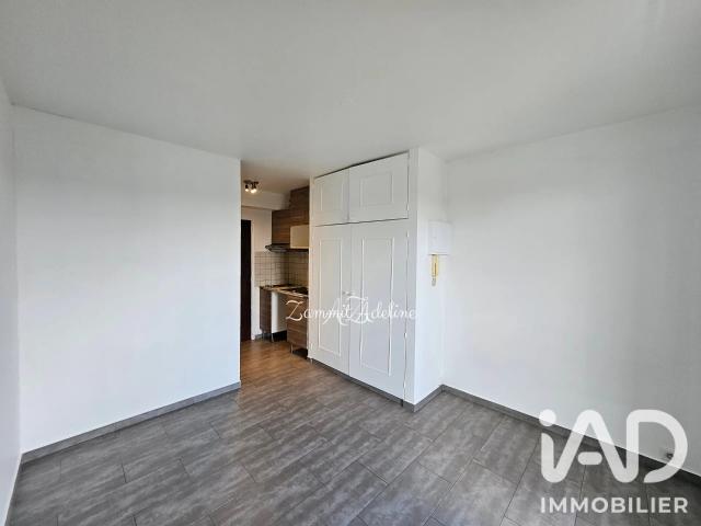Appartement vente à Cité Marcel Alizard, Le Blanc-Mesnil
