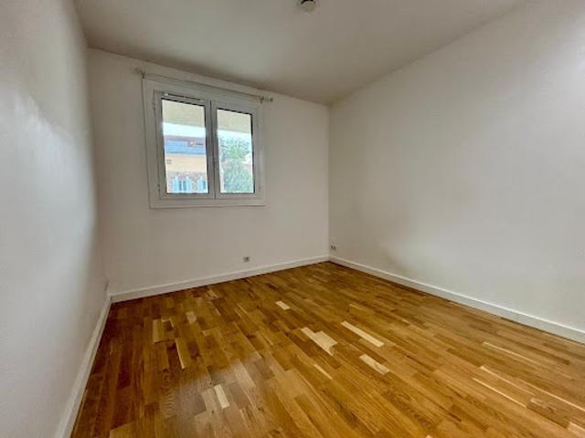 Appartement vente à Cité des Châtres Sacs, Chaville