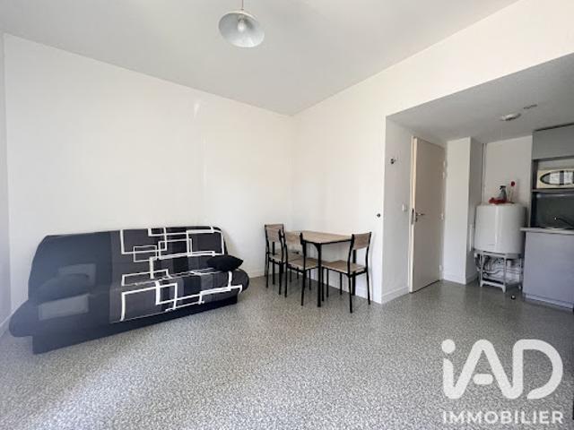 Appartement vente à Résidence de l'Orangerie, Évry-Courcouronnes
