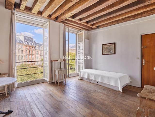 Appartement vente à Paris 1er Arrondissement, Paris