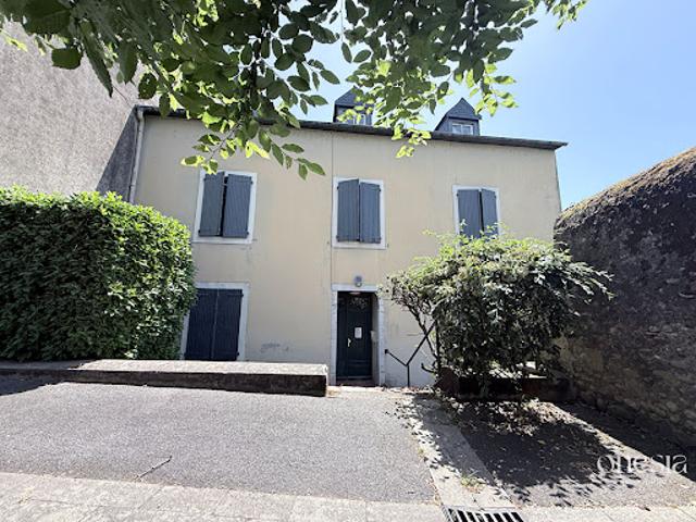 Appartement vente à Oloron-Sainte-Marie, Oloron-sainte-marie