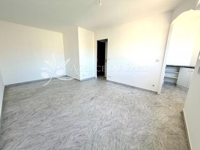 Appartement vente à Grasse, Antibes
