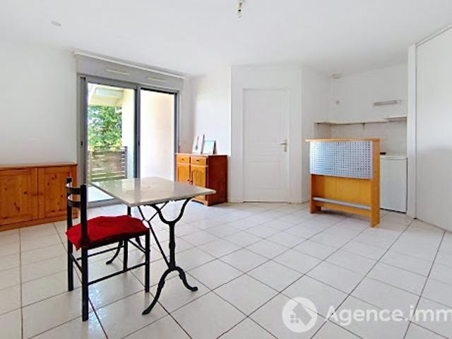 Appartement vente à Oloron-Sainte-Marie, Salies-de-béarn