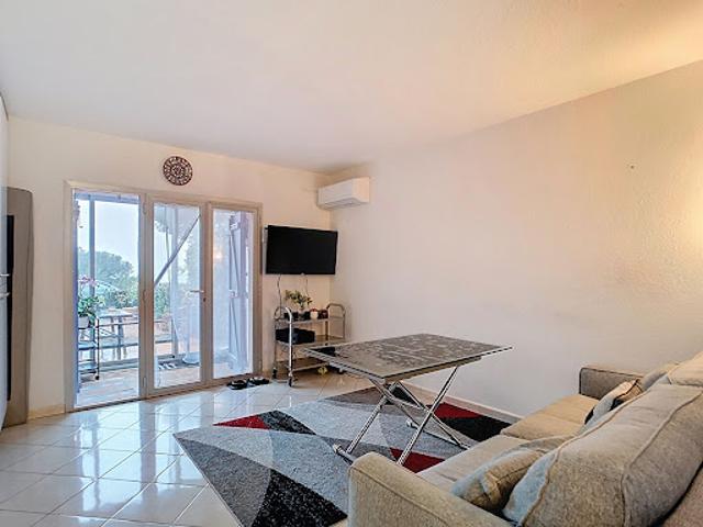 Appartement vente à Arrondissement de Draguignan, Saint-raphaël