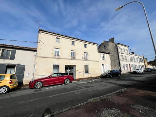 Appartement vente à Saint-Jean-d'Angély, Saint-jean-d'angély