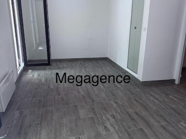 Appartement vente à Arrondissement de Toulon, Hyères