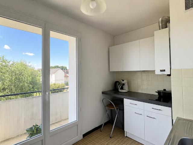 Appartement vente à Cour St Sauveur, Nevers