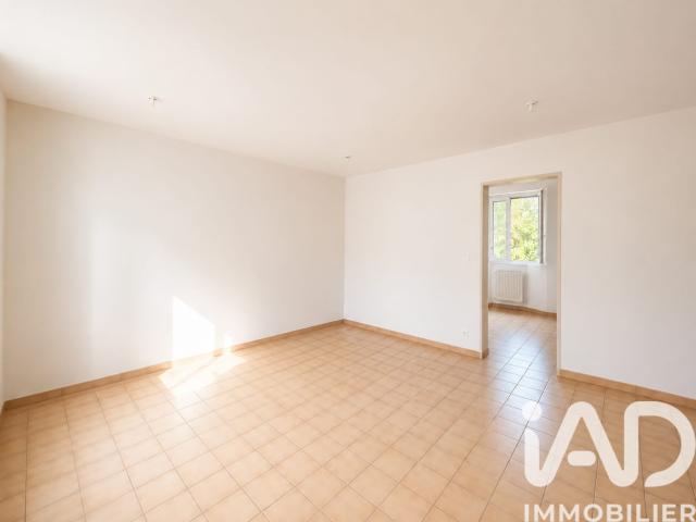 Local Commercial vente à Issoire, Rochefort-montagne