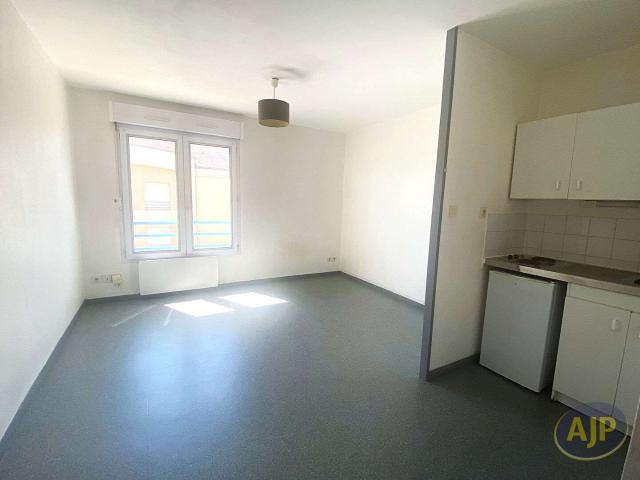 Studio vente à Angers
