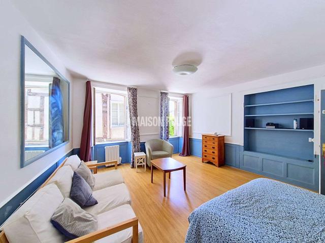 Studio vente à Dinan, Bretagne